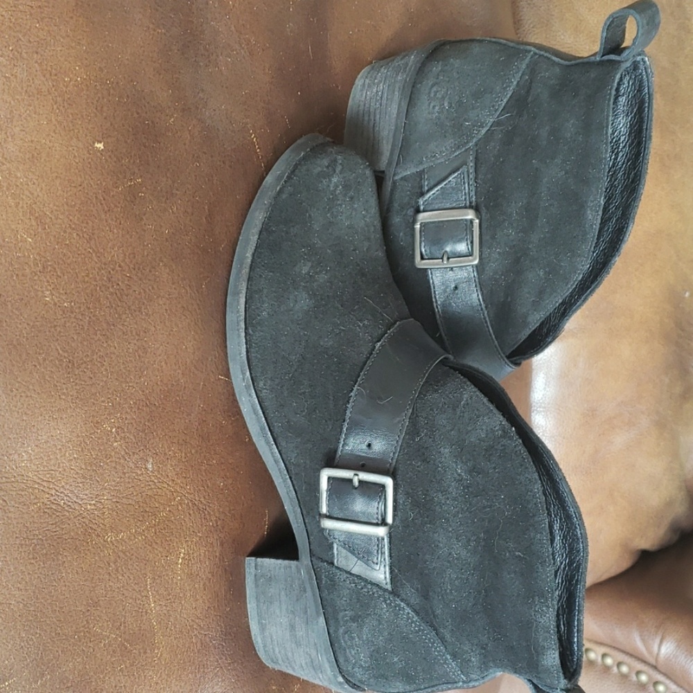 Ankle boots
